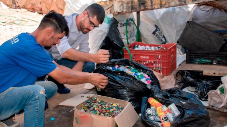 TCE-MS arrecada material reciclável para ajudar pets