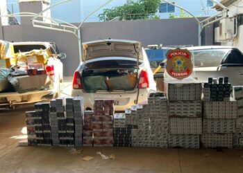 Polícia Federal prende trio com 500 pacotes de cigarros contrabandeados, na fronteira