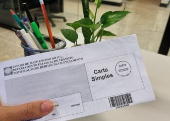 Recebeu cartinha do Detran? Prazo para pagar licenciamento em atraso termina no dia 29