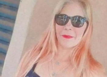 Mulher é morta e tem corpo arrastado até o meio da rua, em Ponta Porã