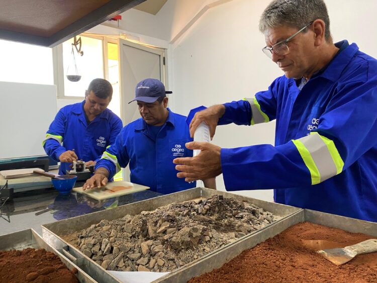 Águas Guariroba tem laboratório que analisa solo para garantir qualidade de serviços em ruas