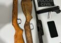 Investigado por estuprar criança de 11 anos é preso com espingarda e simulacro de arma de fogo