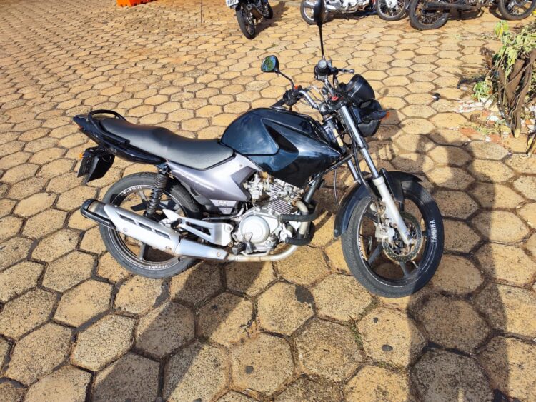 Jovem é preso quando tentava negociar Factor furtada, em frente ao Terminal Bandeirantes