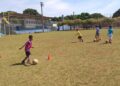 O futebol como ferramenta de transformação: Prefeitura investe na base do esporte