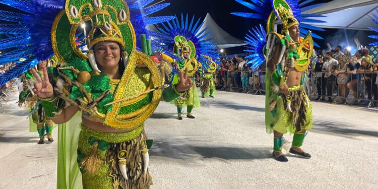 Carnaval 2024 na Capital reúne 80 mil foliões tanto nos blocos como na Praça do Papa