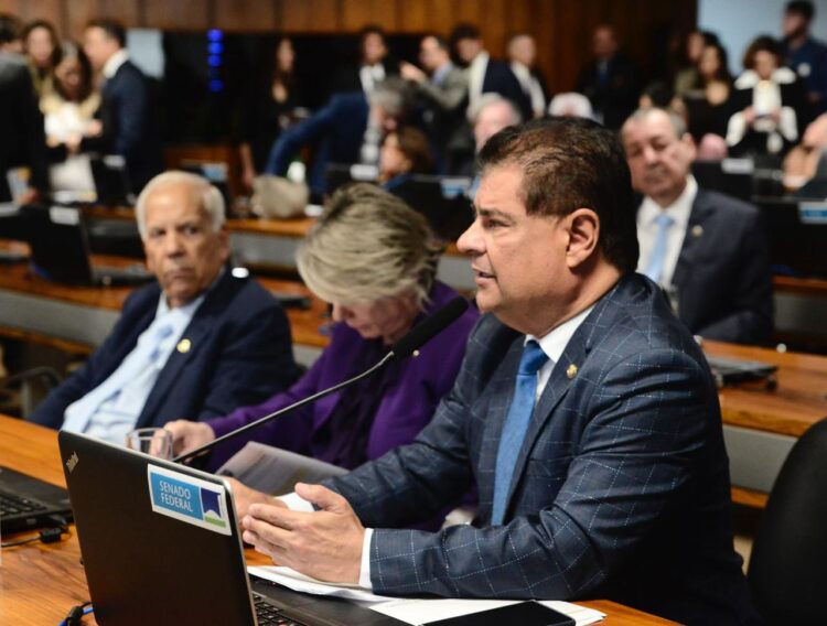 Senado aprova projeto de lei de proteção a Animais Policiais relatado por senador de MS