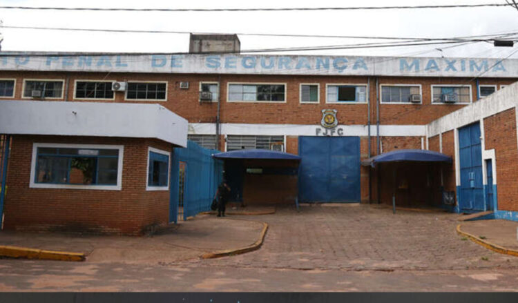 Preso passa mal e morre em penitenciária e médico legista encontra ferimentos no corpo
