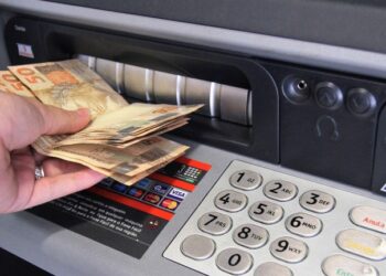 Salário dos servidores municipais está disponível para saque nesta sexta-feira