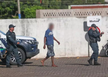 Homem mantém esposa refém com tesoura em ap. da Homex, mas acaba preso