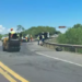 Motociclista morre ao bater em trator, após “furar” PARE E SIGA, na BR-163
