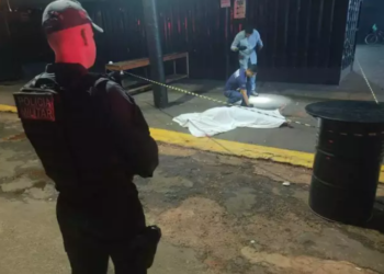 Homem é morto com 5 tiros por dupla em moto no interior de MS