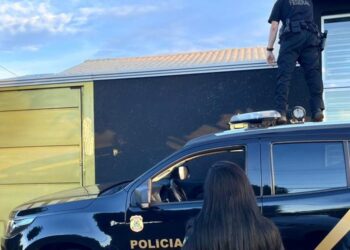 Ação da PF contra lavagem de dinheiro do tráfico apreende euros e armas na Capital e Sidrolândia