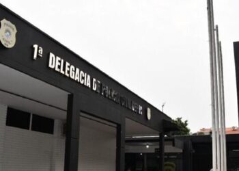 Mãe é presa, após criança de 5 anos revelar ao pai que era estuprada por ela, em Dourados