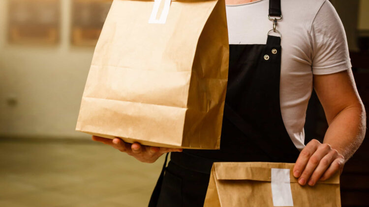 Proposta de Lula para motorista de app prevê INSS, auxílio-maternidade e remuneração mínima