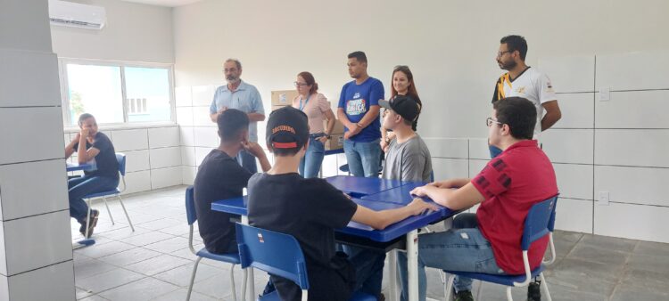 Sesi e prefeitura de Maracaju iniciam projeto de formação tecnológica para alunos da Escola Agrícola