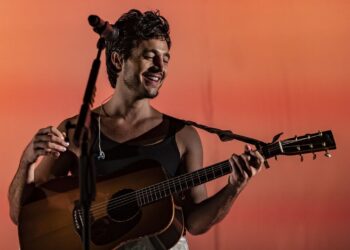Final de semana tem shows de Margareth Menezes, Tiago Iorc, festivais e feiras, em MS