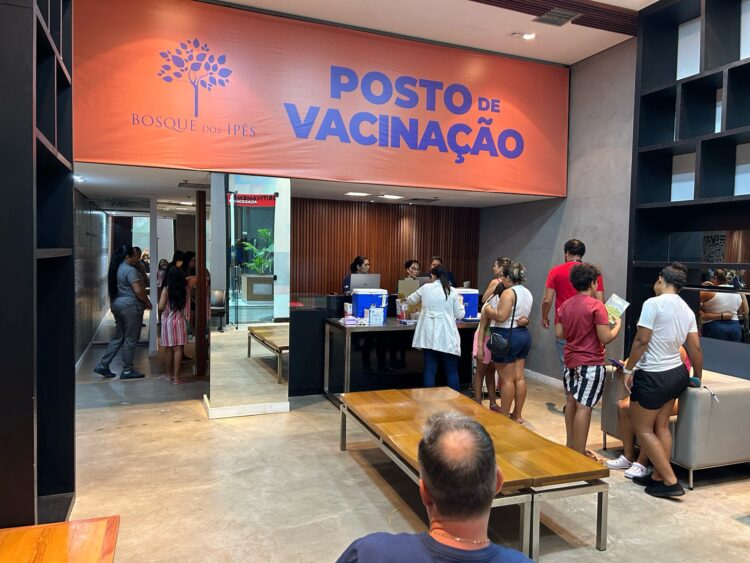 Shopping será ponto de vacinação durante fim de semana de Páscoa