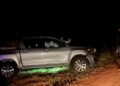 Três brasileiros são mortos dentro de Toyota Hilux, na fronteira