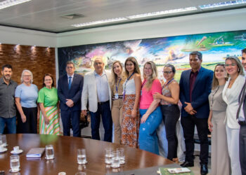 TCE-MS convida parceiros para campanha de doação do IR para crianças, adolescentes e idosos
