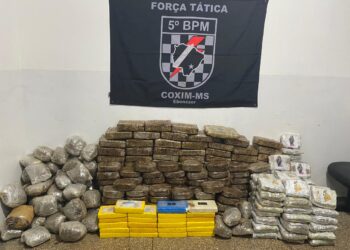 Polícia Militar apreende carga grande de cocaína, maconha e skunk em Rio Verde