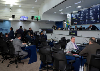 Quatro projetos são aprovados na sessão desta quinta-feira da Câmara Municipal. Confira: