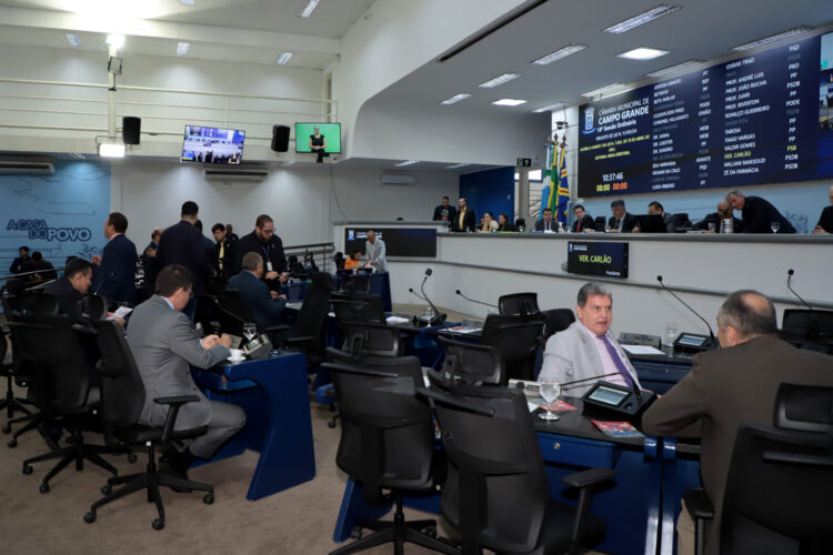 Quatro projetos são aprovados na sessão desta quinta-feira da Câmara Municipal. Confira: