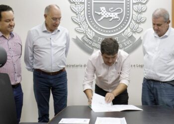 MS Ativo: Governo do Estado formaliza convênios para levar infraestrutura aos municípios de MS