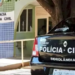 Homem é encontrado morto por familiares dentro de banheiro com ferimento no pescoço