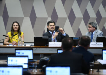 PEC da autonomia da Polícia Científica é aprovada pela CCJ no Senado