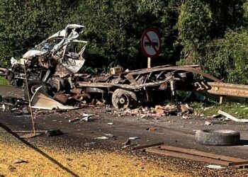 São identificadas as seis vítimas fatais de acidente entre carretas, Ônix e caminhão, na BR-163