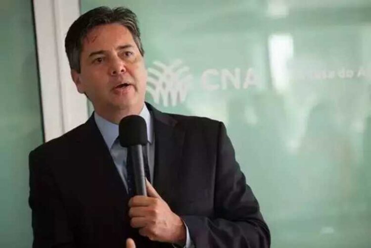 Prefeita dá posse ao secretário da SIDAGRO, Ademar Silva Júnior, nesta sexta-feira