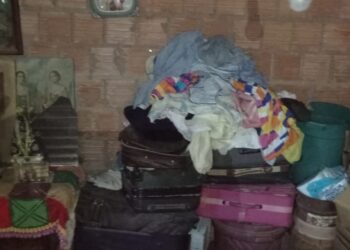 Filho é preso por trancar mãe idosa em casa e a deixar sem comida e água