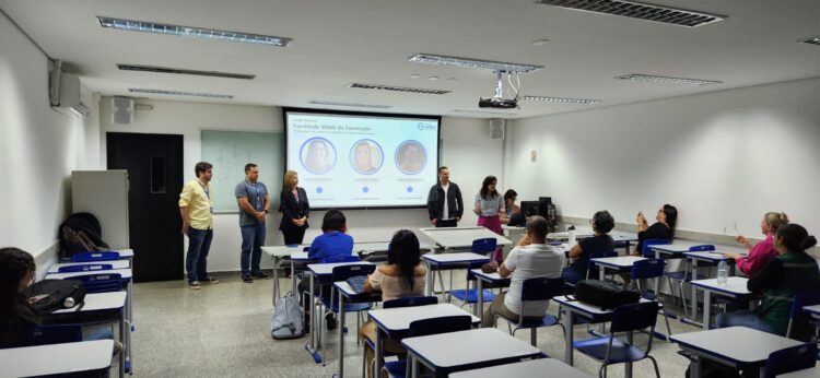 Aula inaugural marca início do ano letivo da graduação de Design de Interiores