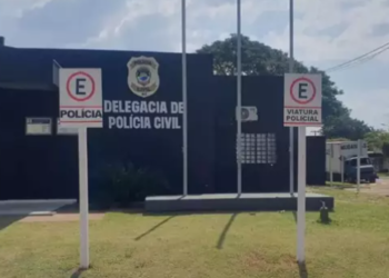 Mulher é sequestrada na saída de academia e tem Toyota Hilux levada por ladrão