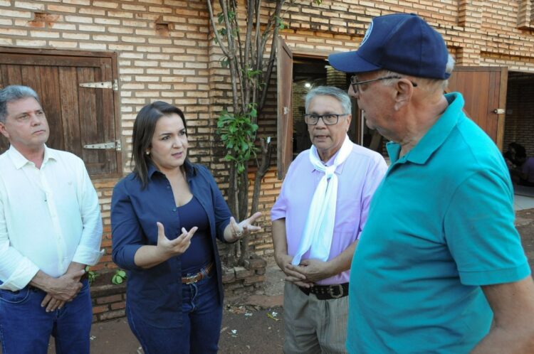 Prefeita mobiliza toneladas de doações para somar forças com CTG e ajudar vítimas do RS