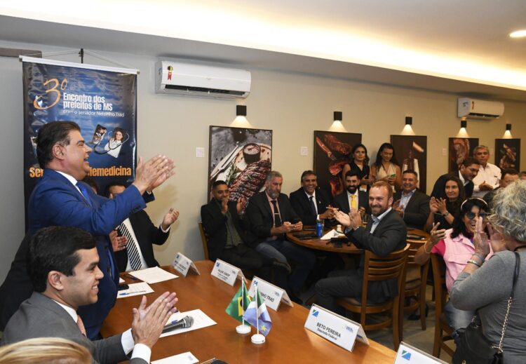 Gestores de 26 municípios compareceram à abertura da 25ª edição da “Marcha dos Prefeitos”