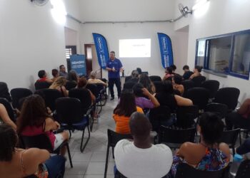 Aprenda a liderar e delegar para atingir o crescimento profissional que tanto deseja