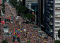Parada LGBT+ em SP ocorre neste domingo com promessa de multidão em verde e amarelo