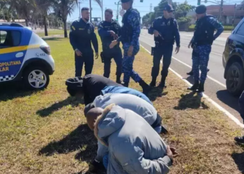 Quadrilha envolvendo ex-policial e cabo do Exército é presa por assalto à residência