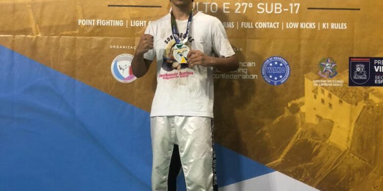 Mato Grosso do Sul recebe 30 medalhas no  33º Campeonato Brasileiro de Kickboxing em ES