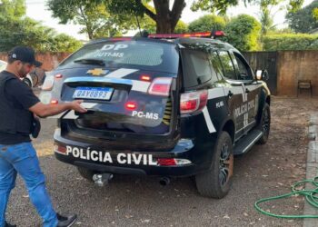 Idoso é preso por estuprar neta de namorada, que na época tinha 13 anos