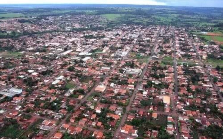 Criança de 3 anos morre engasgada com pedaço de bolo em créche