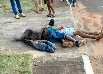 Jovem é executado na fronteira e amigo adolescente fica em coma