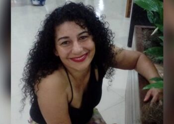 Polícia prende no Paraná mulher que jogou soda e cegou o tatuador Leandro, na Capital