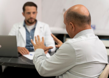 Julho Amarelo: especialistas destacam a importância do tratamento e prevenção das hepatites virais