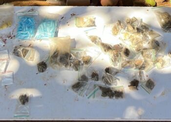 Traficante é preso em “biqueira” do Santa Emília, após oferecer drogas a policiais disfarçados