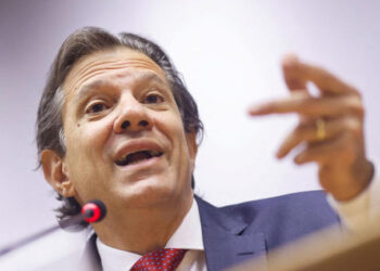 Haddad diz que está otimista com regulamentação da reforma tributária