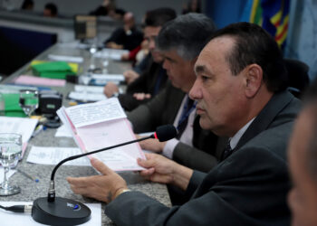 Câmara aprova PL de Carlão que torna obrigatória a construção de banheiros adaptados às necessidades dos ostomizados