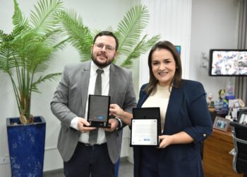 Prefeita recebe prêmio internacional e projeta Campo Grande como referência em Inovação e Gestão