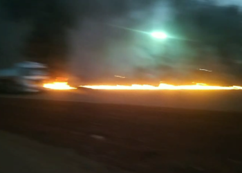 Rastro de fogo no Núcleo Industrial foi causado por derramamento em carreta tanque